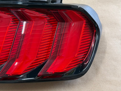 2018-2023 Ford Mustang GT V6 EcoBoost Tail Light RH Passenger Side LED