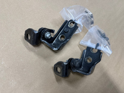 2023-2025 Ford F-250 F-350 Door Hinges RH Passenger Front Upper Lower "M7"