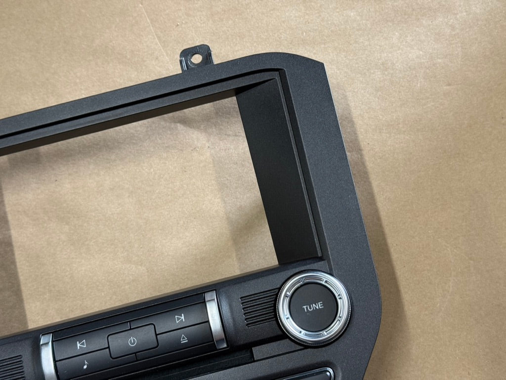 2018 Ford Mustang GT Touch Screen Face Plate Radio Module USB