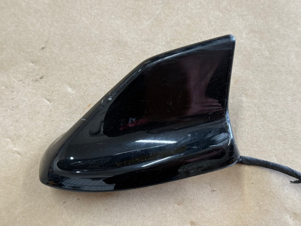 2021-2026 Mustang GT Radio Antenna Shark Phin Style JD9T-19K351-AA "Black"