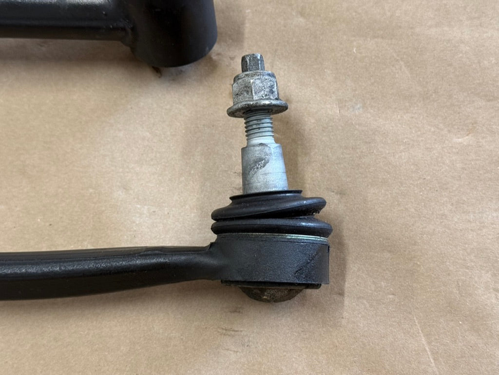 2015-2023 Ford Mustang GT LH Driver Side Front Control Arms Frontward Rearward