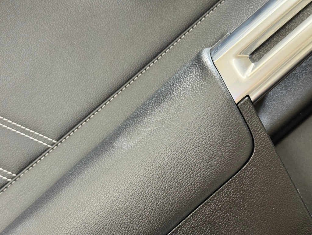2018-2023 Ford Mustang GT LH Driver Leather Insert Door Panel Grey Stitching