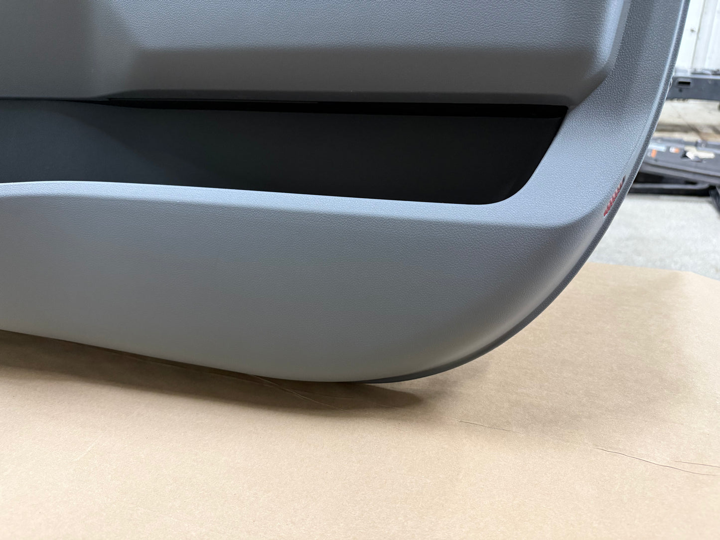 2023-2025 Ford F-250 F-350 Super Duty XLT Sport RH Passenger Front Door Panel