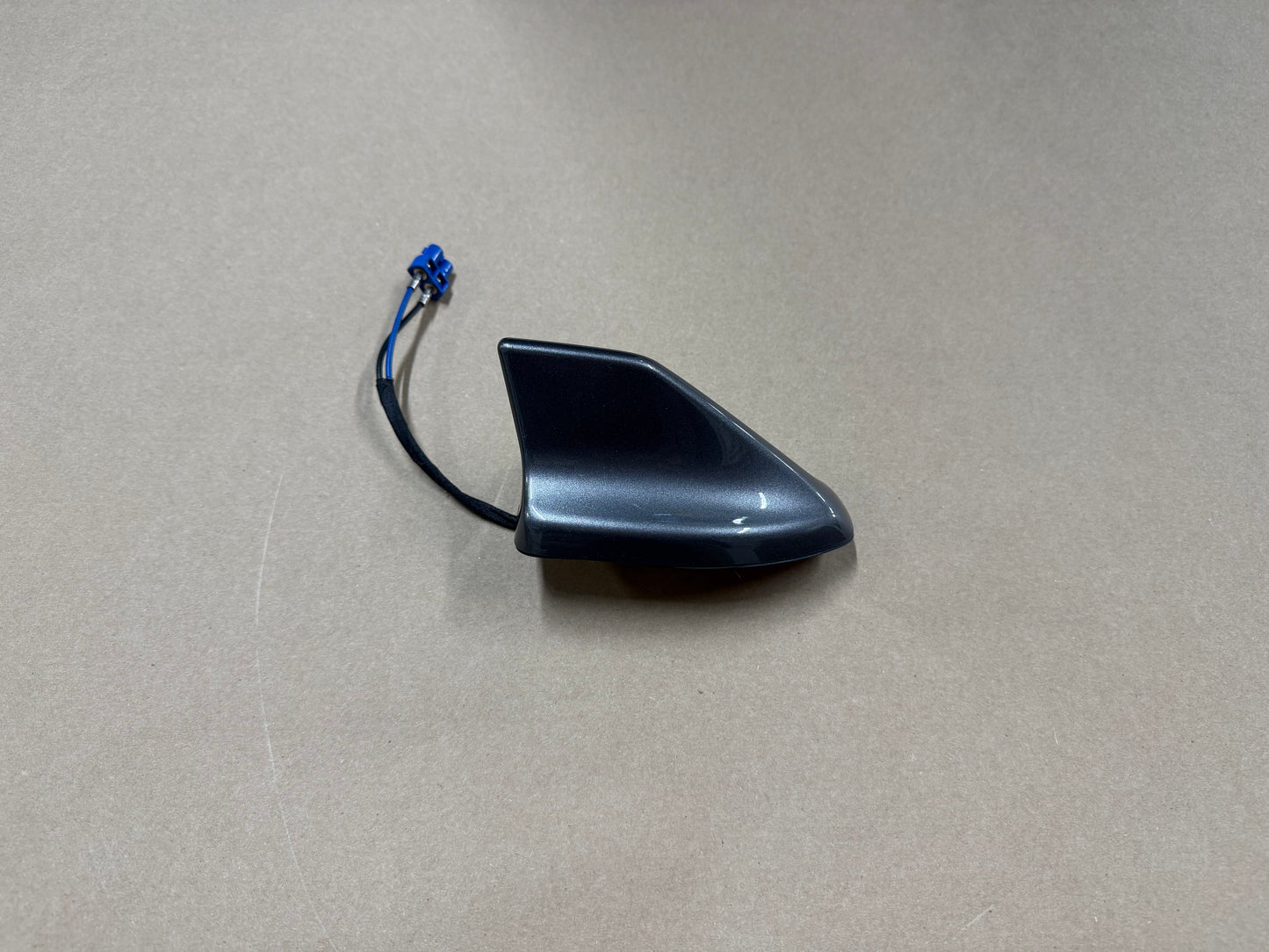 2021-2023 Mustang GT Radio Antenna Shark Phin Style JD9T-19K351-AA "M7"