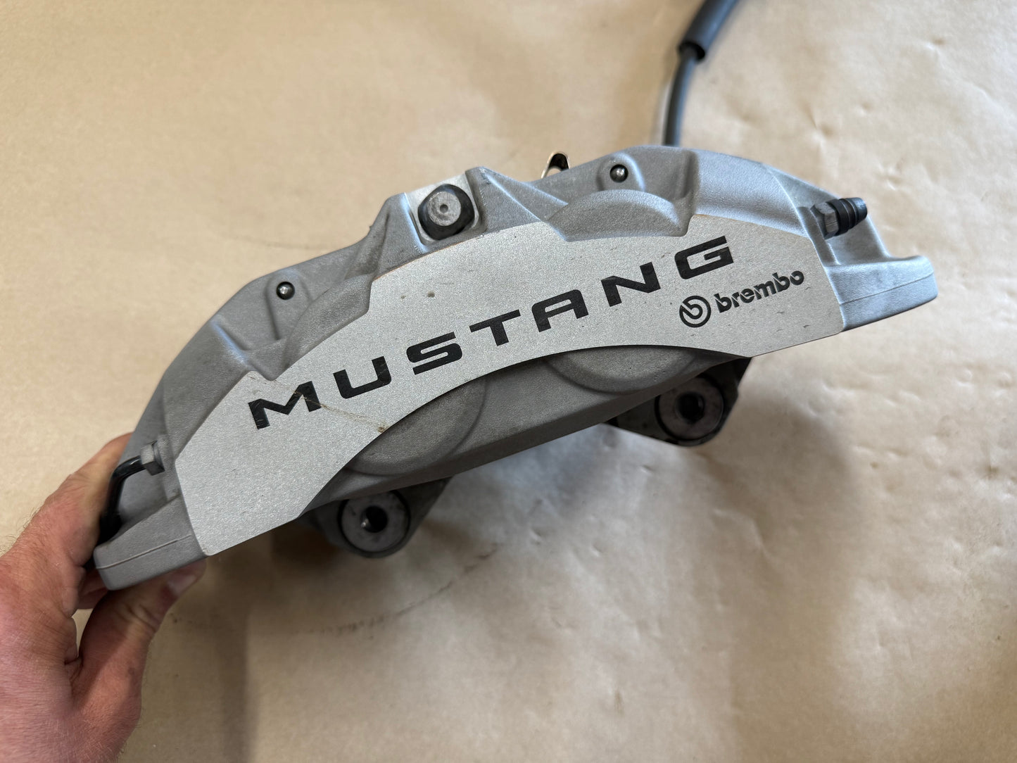 2024-2026 Ford Mustang GT Front 4 Piston BREMBO Brake Calipers Rotors 17k mi