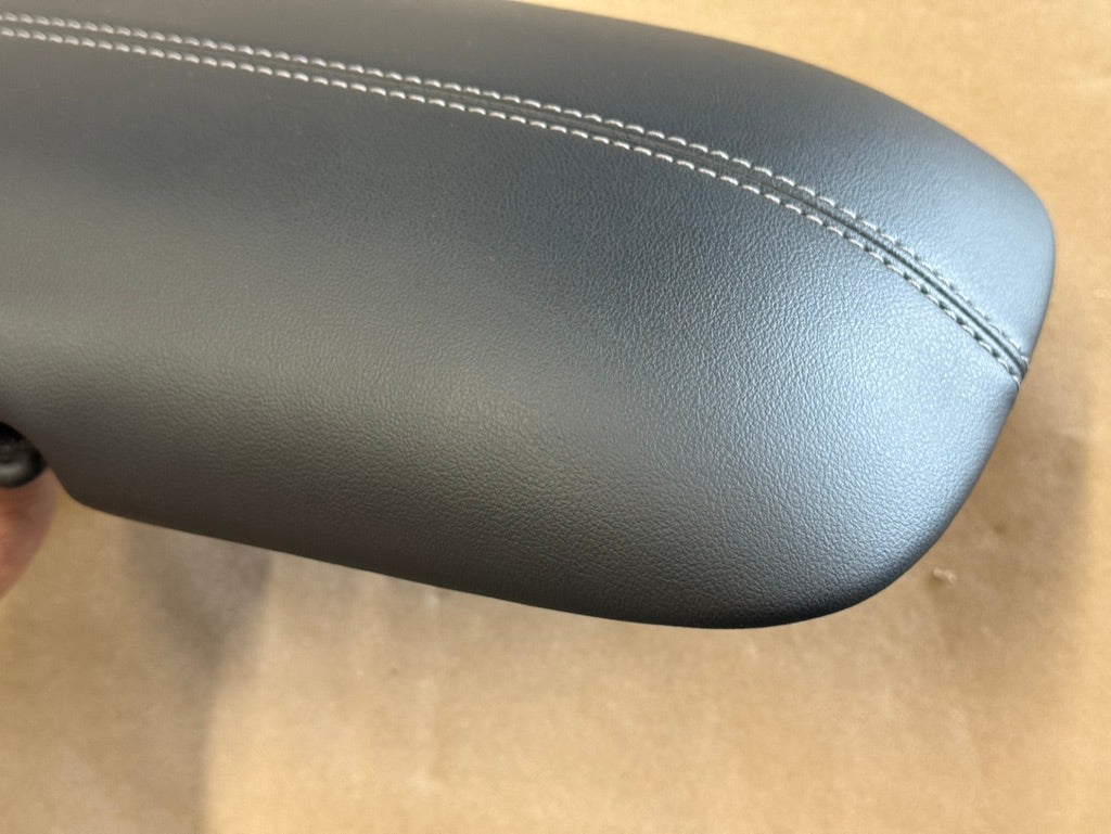 2024-2026 Ford Mustang Center Top Console Lid Armrest