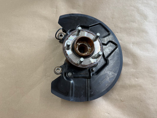 2021-2023 Ford Mustang 5.0 GT RH Passenger Side Front Spindle Knuckle Hub 4 Bolt