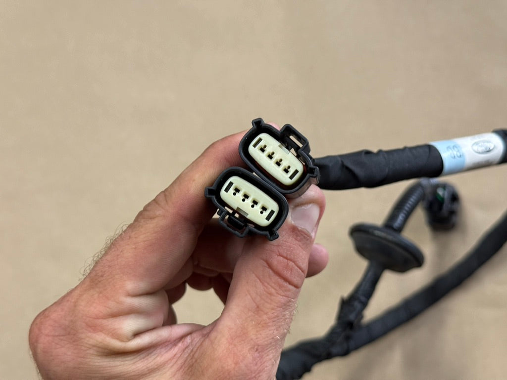 2018-2023 Ford Mustang GT Exhaust Jumper Wiring