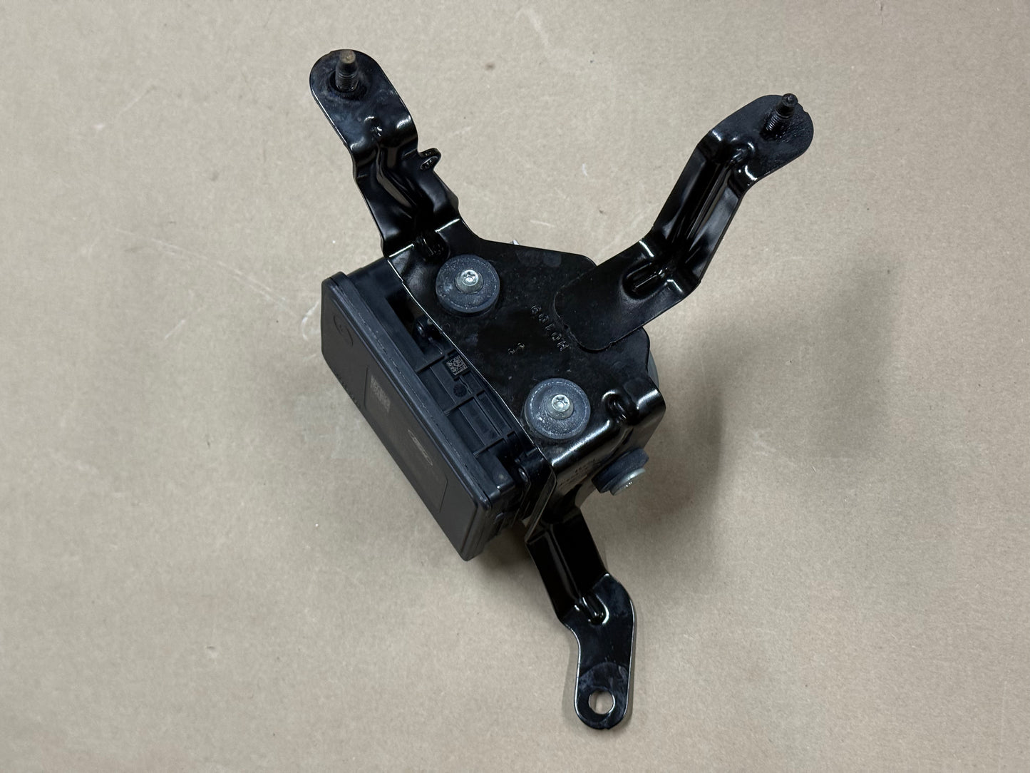 2020 Ford Mustang GT ABS Module Controller Anti-Lock Brakes "Auto"