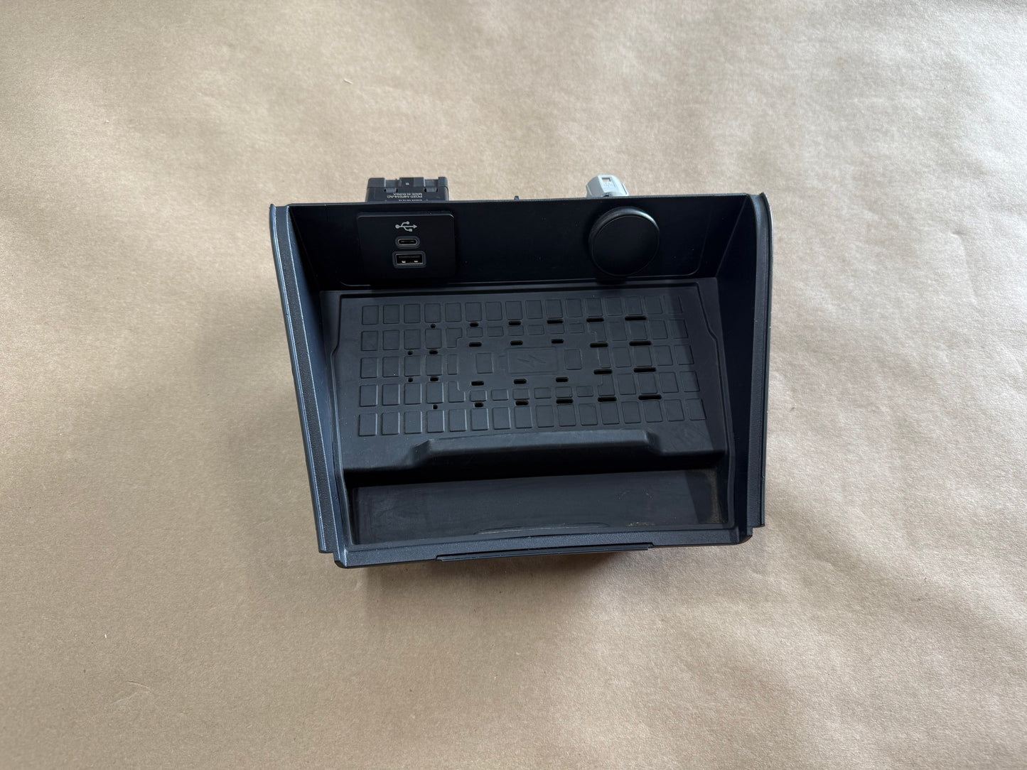2024-2026 Ford Mustang S650 Wireless Charging Pad Trim Center Console