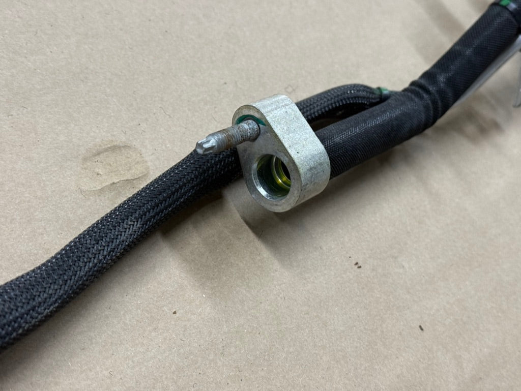 2023-2026 FORD F-250 F-350 F-450 A/C SUCTION DISCHARGE HOSE PC3H-19A834-AF