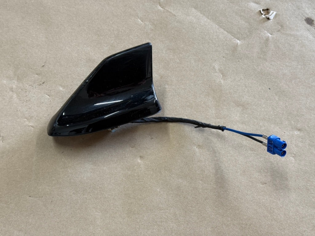 2021-2026 Mustang GT Radio Antenna Shark Phin Style JD9T-19K351-AA "Black"