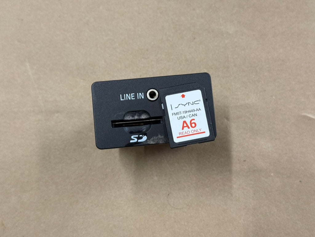 2015 Ford Mustang GT Ecoboost USB Port OEM 15-17