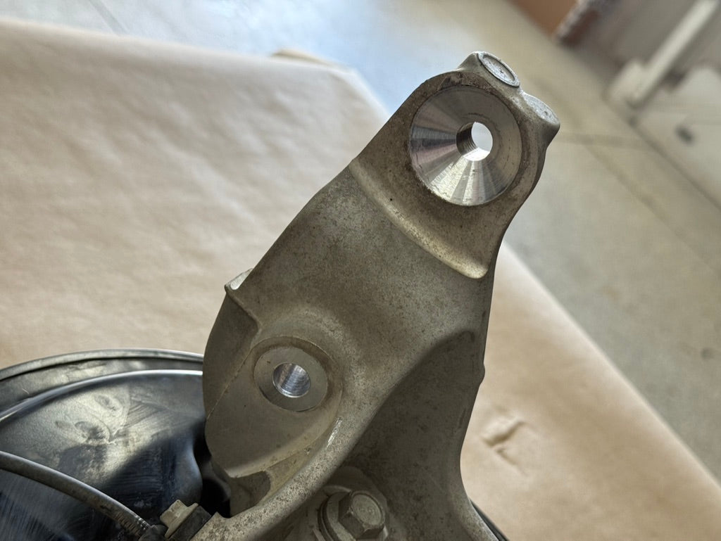 2015-2023 Ford Mustang 5.0 GT LH Driver Side Rear Spindle Knuckle Hub