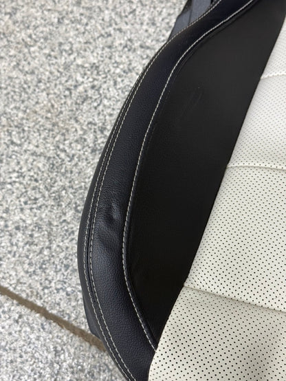 2018-2023 Ford Mustang GT Black/White Leather Front Rear Power Seats Heat/Cooled