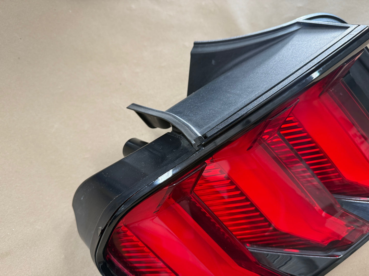 2018-2023 Ford Mustang GT350 GT V6 EcoBoost Tail Light LH Driver Side LED