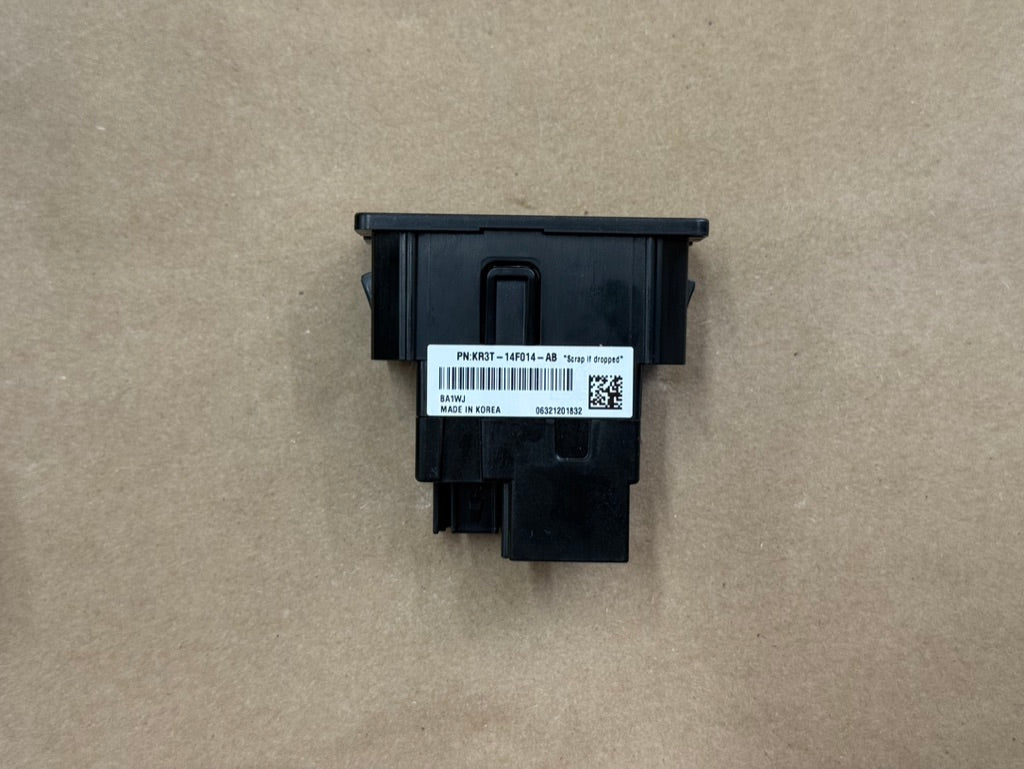 2021 Ford Mustang GT Touch Screen, Face Plate, Radio, Module USB Port