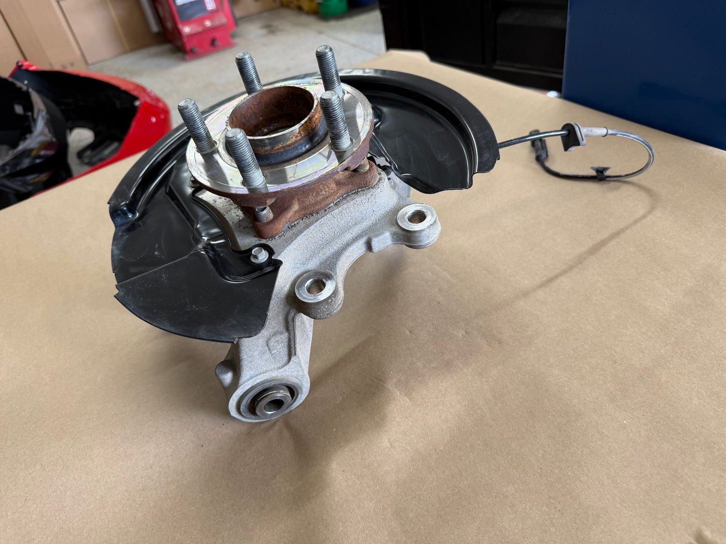 2015-2023 Ford Mustang 5.0 GT LH Driver Side Rear Spindle Knuckle Hub