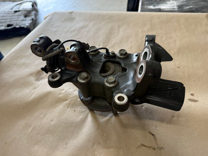 2024-2026 Mustang GT LH Driver Side Front Spindle Knuckle Hub 16k miles