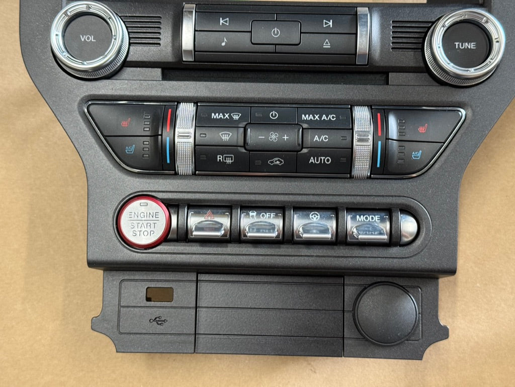 2018 Ford Mustang GT Touch Screen Face Plate Radio Module USB