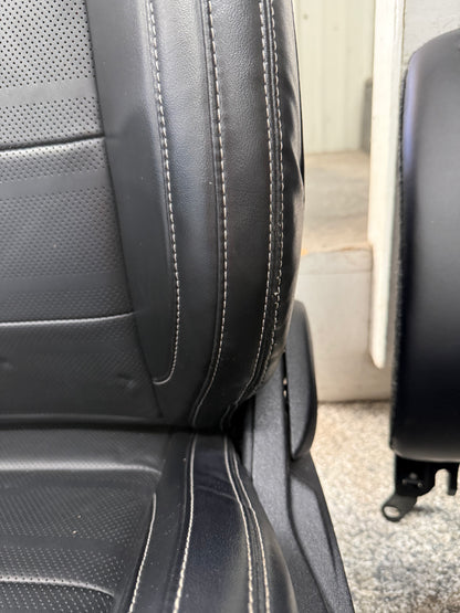 2018-2023 Ford Mustang GT Black Leather Front Rear Power Seats Heat Cooled Vert