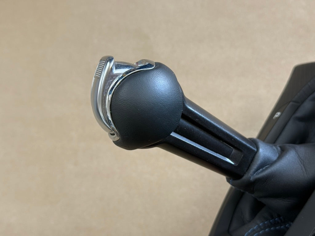 2024-2026 Ford Mustang GT 5.0L 10R80 Auto Shifter Assembly "Blue Stitch"