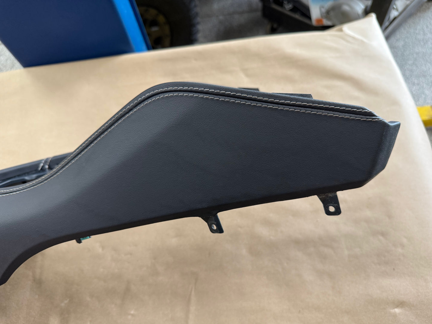 2024-2026 Ford Mustang Center Console Top Leather Wrapped Plastic Knee Pads