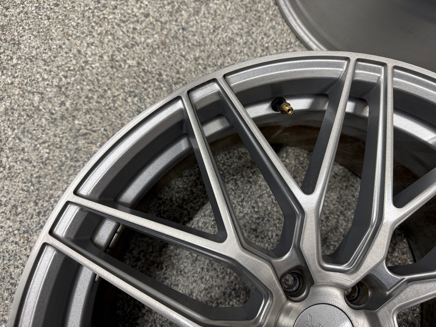 2015-2023 Ford Mustang F1R F103 Brushed Silver Wheels Set of 4 20x10"