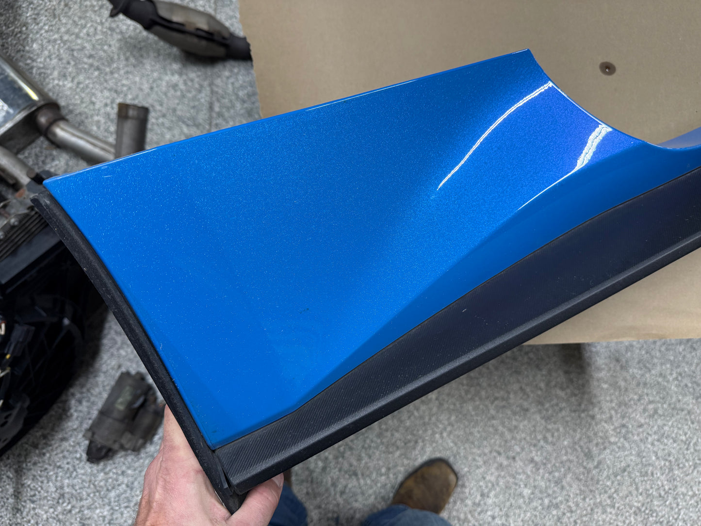 2024-2026 Ford Mustang GT RH Passenger Side Skirt Molding "AE"