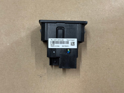 2018 Ford Mustang GT Touch Screen Face Plate Radio Module USB
