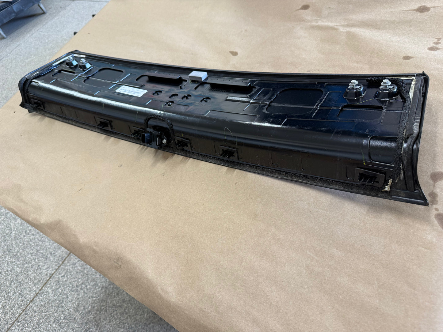 2018-2023 Mustang GT California Spec Trunk lid Panel Rear Decklid Back-Up Camera