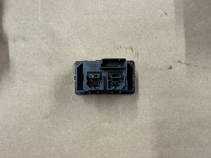 2019 Ford Mustang Touch Screen Face Plate Radio Module USB Port