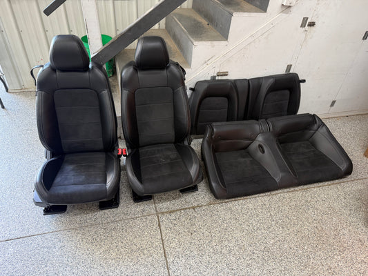 2018-2023 Ford Mustang GT Leather/Suede Set of Seats Black Heated/Cooled