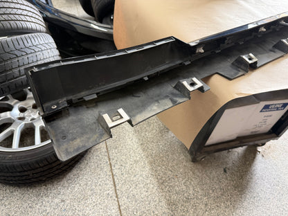 2015-2023 Ford Mustang GT V6 RH Passenger Side Skirt Molding "G1"
