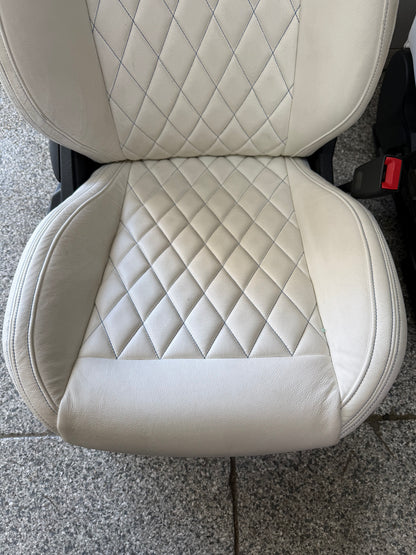 2018-2023 Ford Mustang GT White Aftermarket Leather Coupe Front Rear Power Seats