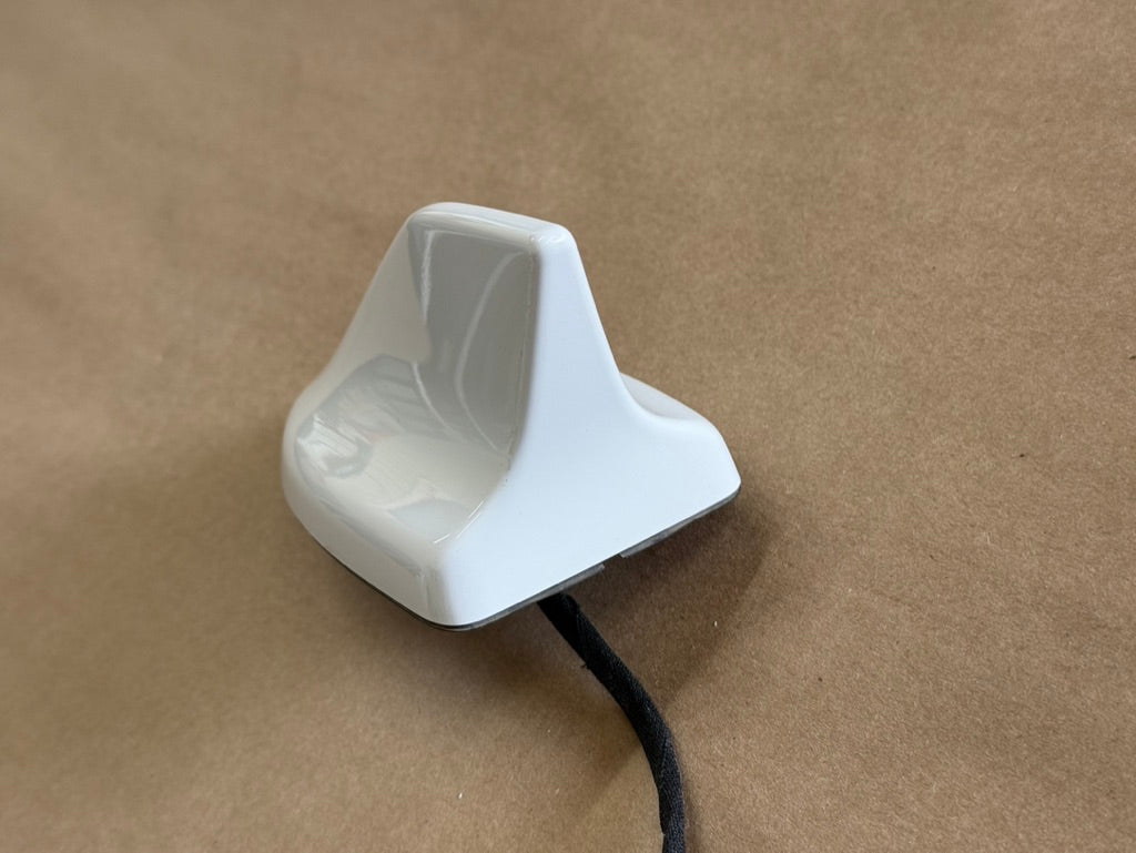 2021-2023 Mustang GT Radio Antenna Shark Phin Style JD9T-19K351-AA "White"