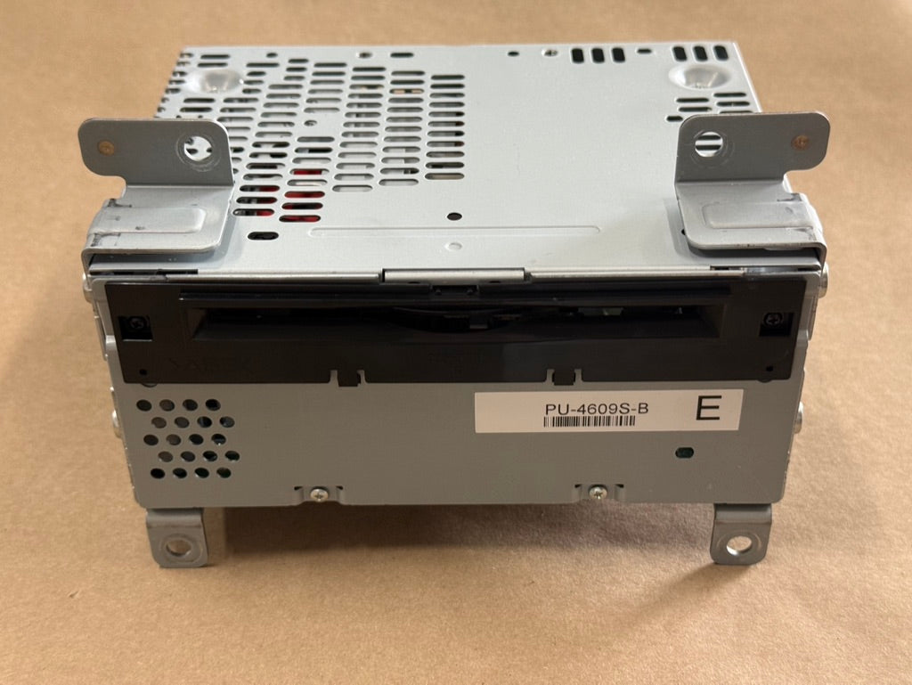 2021 Ford Mustang GT Touch Screen, Face Plate, Radio, Module USB Port
