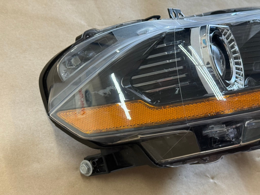 2018-2023 Ford Mustang GT 5.0 RH Passenger Side Headlight LED HID