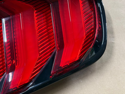 2018-2023 Ford Mustang GT350 GT V6 EcoBoost Tail Light RH Pass. Side LED