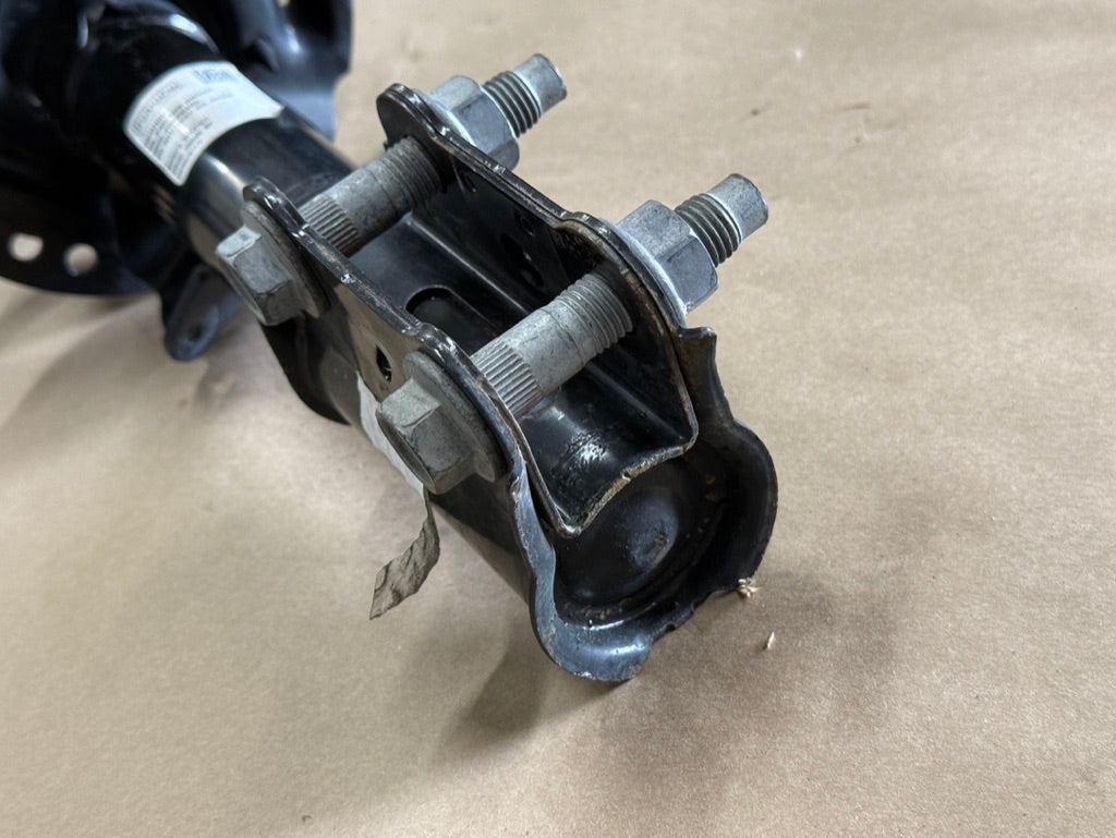 2024-2026 Ford Mustang GT Complete Front Strut Assembly 17k miles