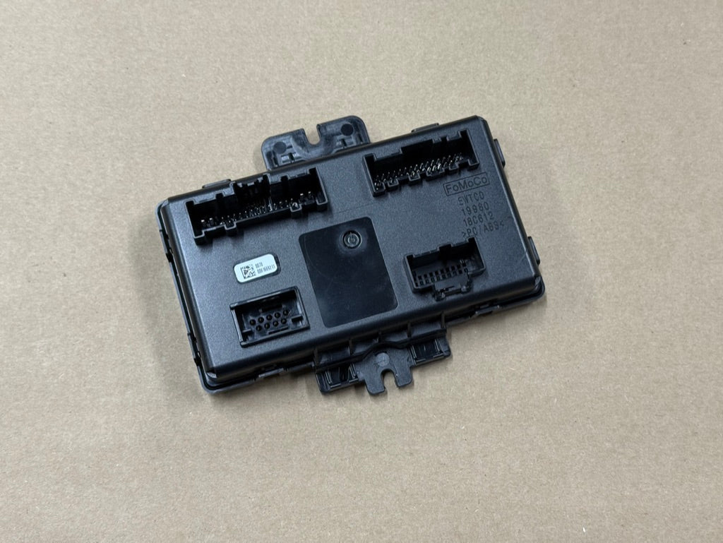 2024-2026 Mustang S650 Ford Temperature Climate Control Module "PR3T-18C612-AD"
