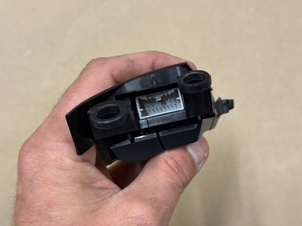 2015-2023 Ford Mustang GT RH Steering Wheel Button Sync Control