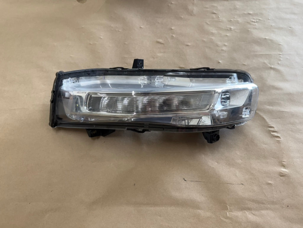 2018-2023 Mustang GT LH Driver Side Turn Signal Light Fog Light LED