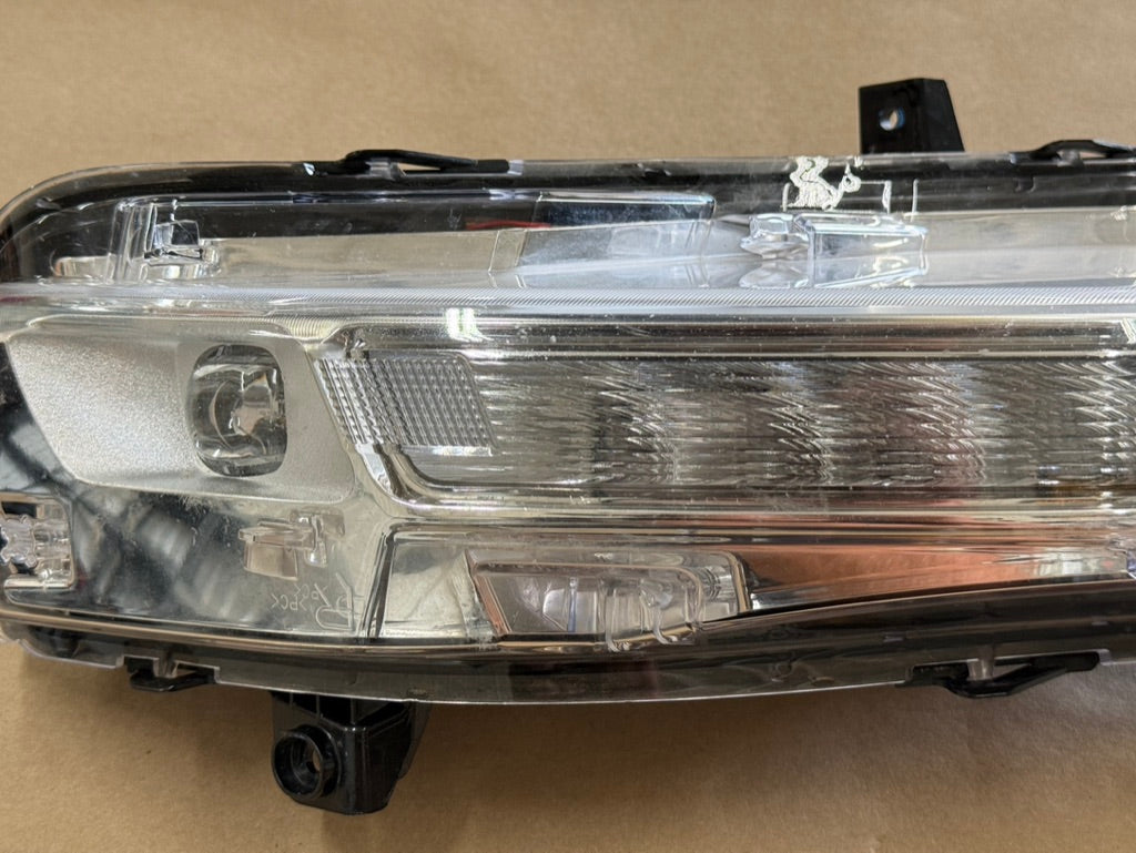 2018-2023 Mustang GT RH Passenger Side Turn Signal Light Fog Light LED