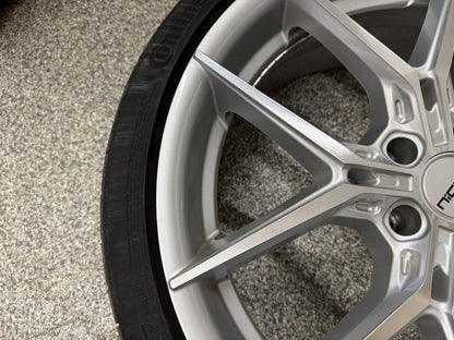 2015-2026 Mustang Niche Prodigy 5 20x9" Silver Wheel/Tire 275/30/20 Continental