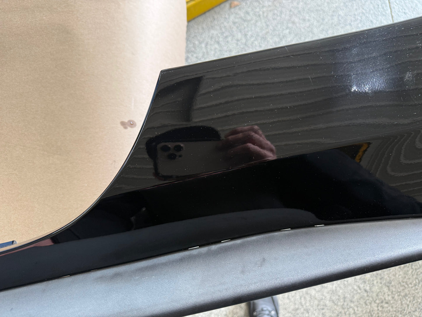 2015-2023 Ford Mustang GT V6 LH Side Skirt Molding Driver Side "G1"