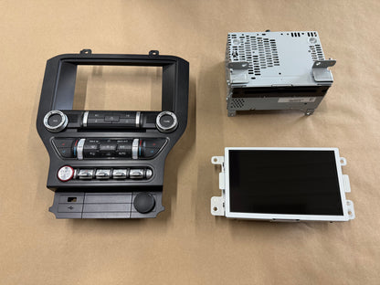2021 Ford Mustang GT Touch Screen, Face Plate, Radio, Module