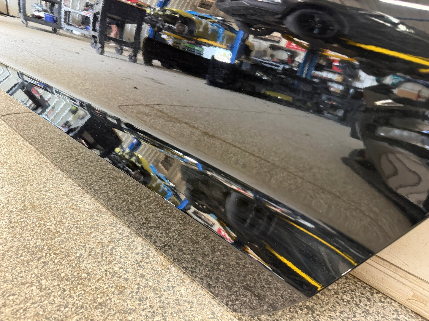 2015-2023 Ford Mustang GT GT500 LH Driver Side Door Complete w/Glass "G1"