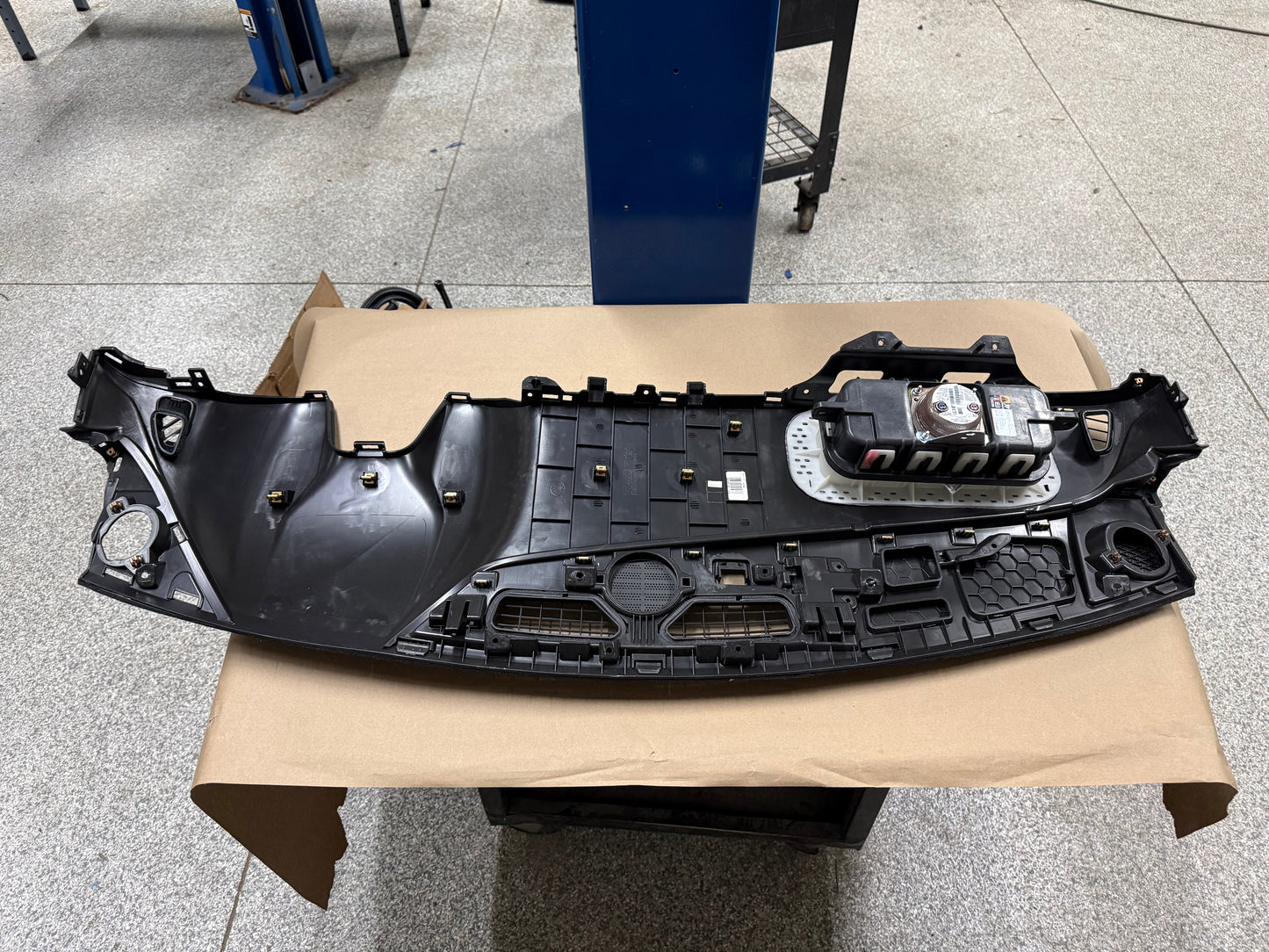 2016-2024 Chevrolet Camaro ZL1 SS Dash Upper Pad Heads Up Display Opening