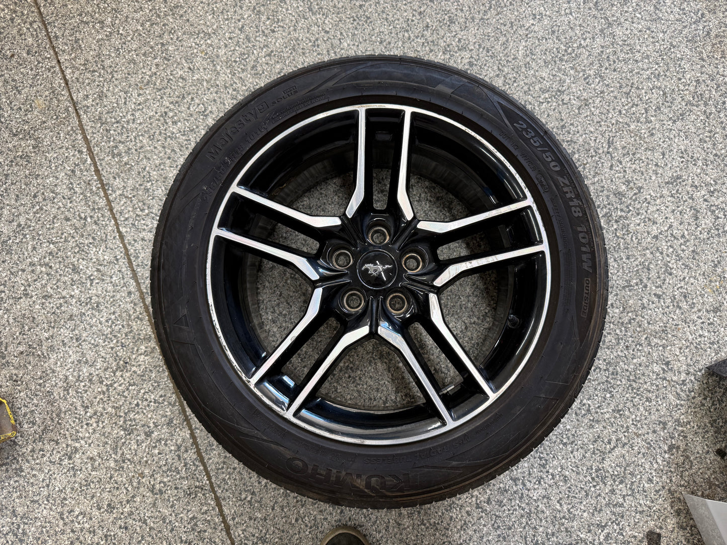 2018-2023 Ford Mustang GT 5.0 18x8" Wheel Rim Kumho Majesty 235/50/18